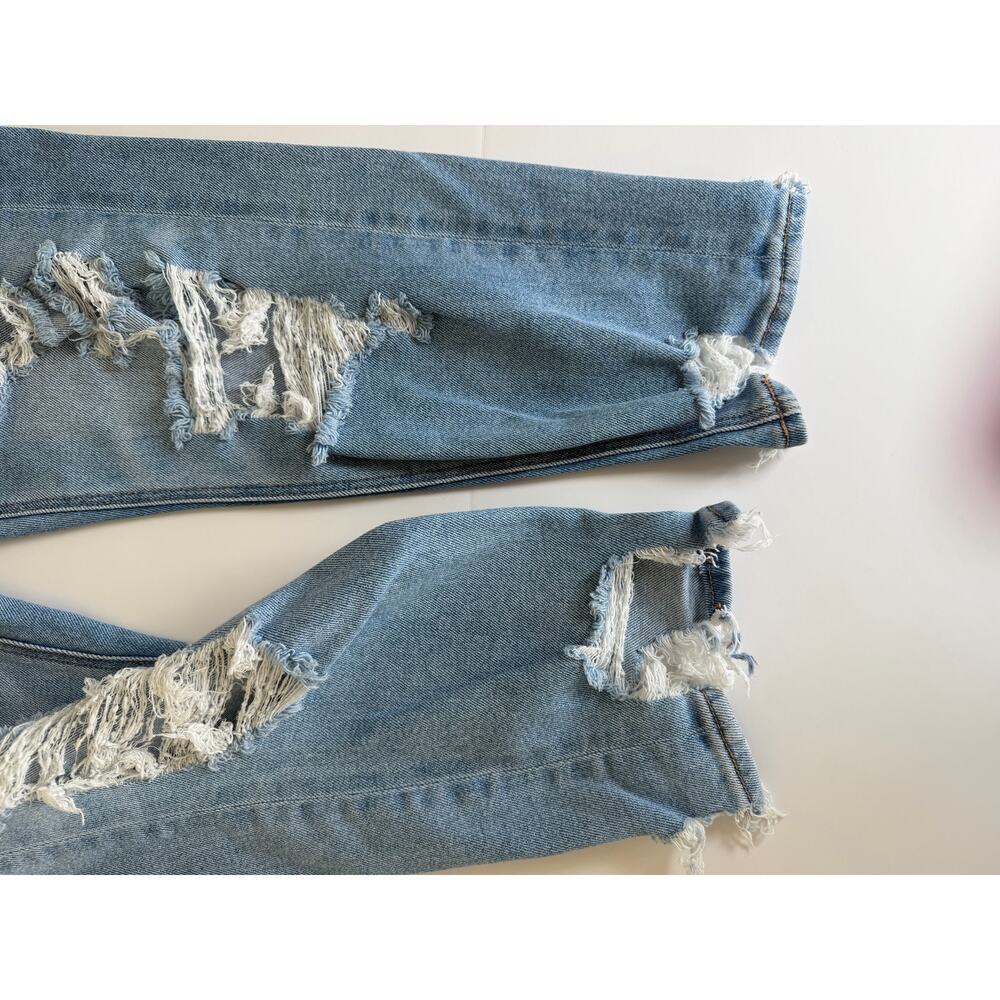 American Eagle Size 8 Short MOM Jean Pants Distressed Women's Denim - Picture 2 of 6